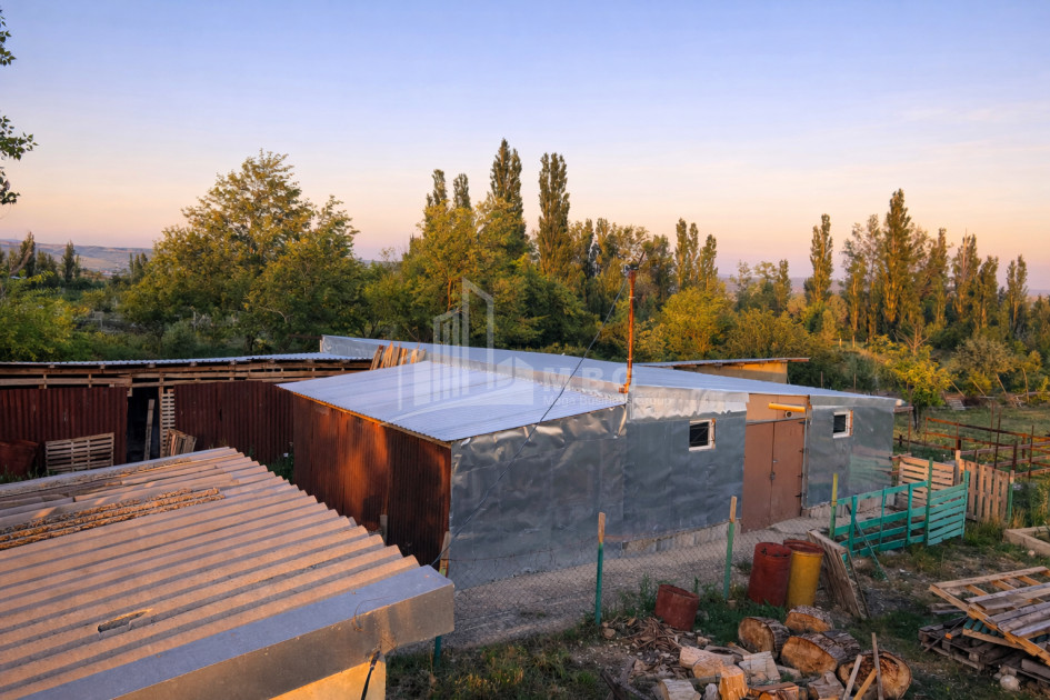 For Sale Country Land In Samgorski, Samgori District