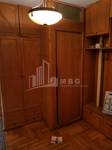 For Sale Flat, in Gldani Massive