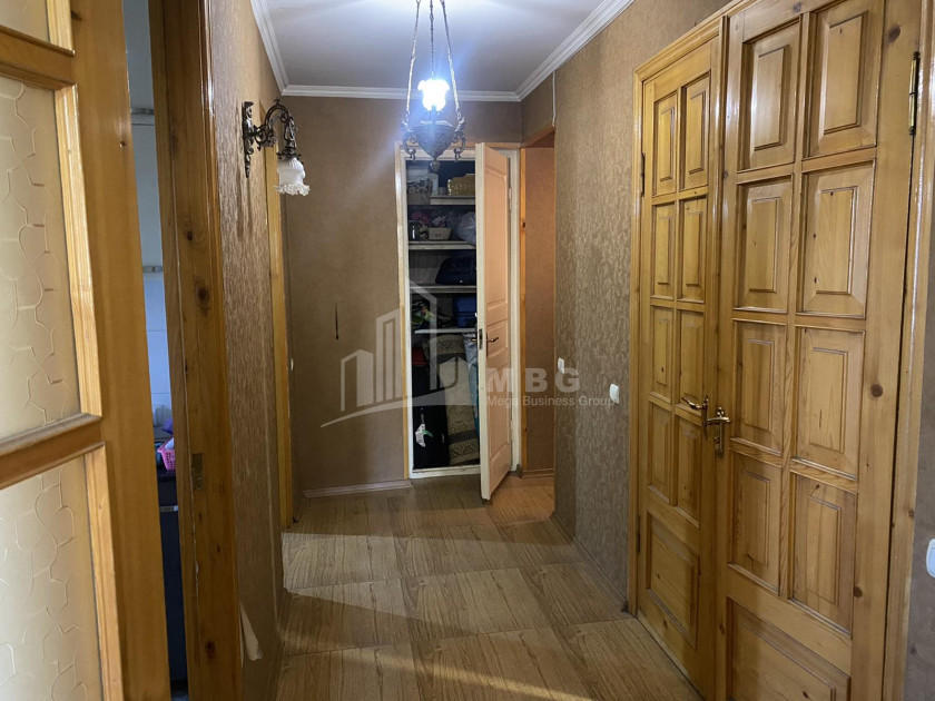 Продается Квартира, в Исани