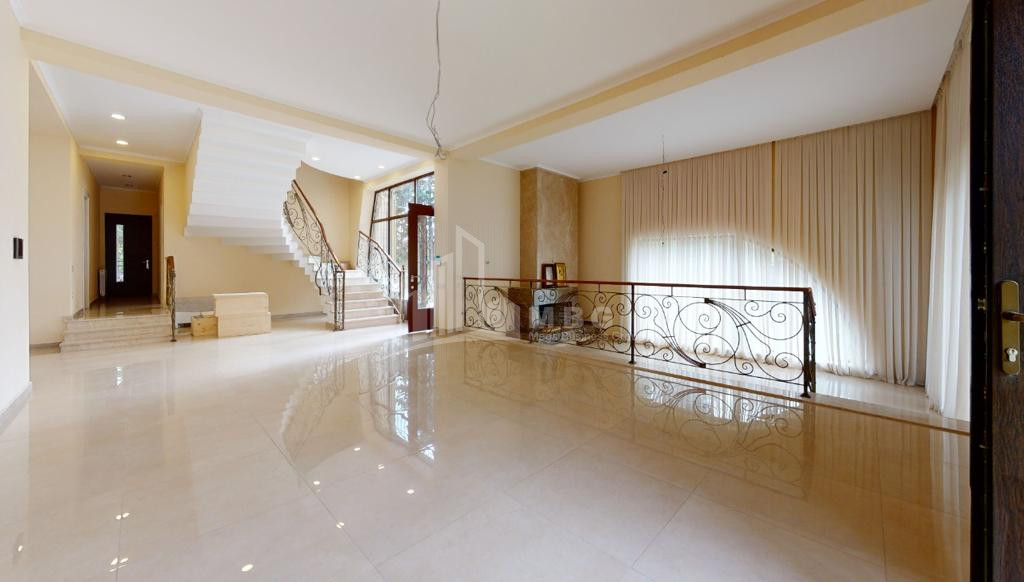 იყიდება სახლი - აგარაკი, დიღმის ჭალა