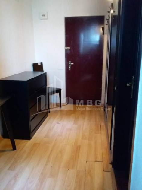 For Sale Flat, in Nutsubidze micro-districts (I-V)