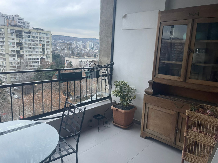 იყიდება ბინა, დიღმის მასივი