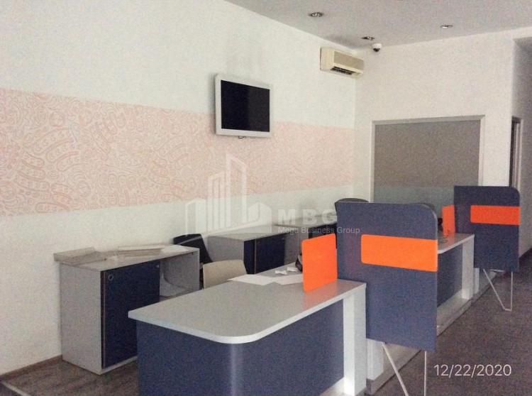 For Sale Building Commercial, in Isani