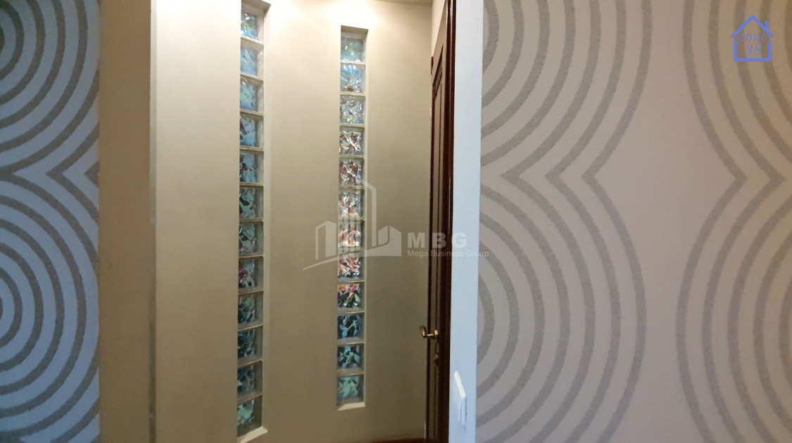 For Sale Flat, in Vake