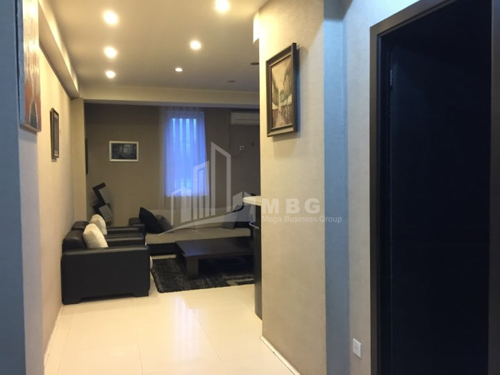 იყიდება ბინა, პლეხანოვი