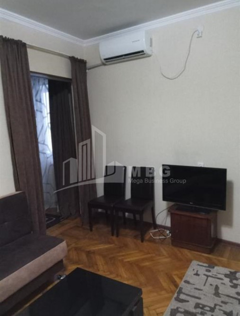 Lease Flat, in Kalaubani