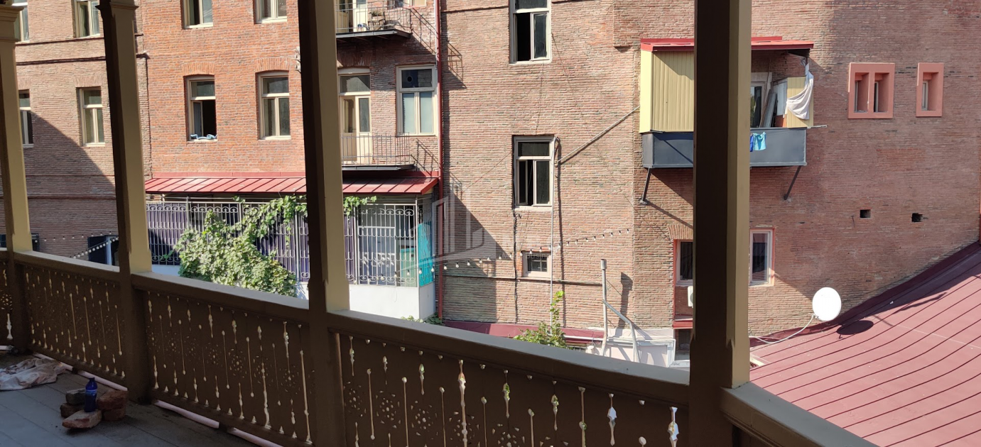 For Sale Flat, in Mtatsminda District