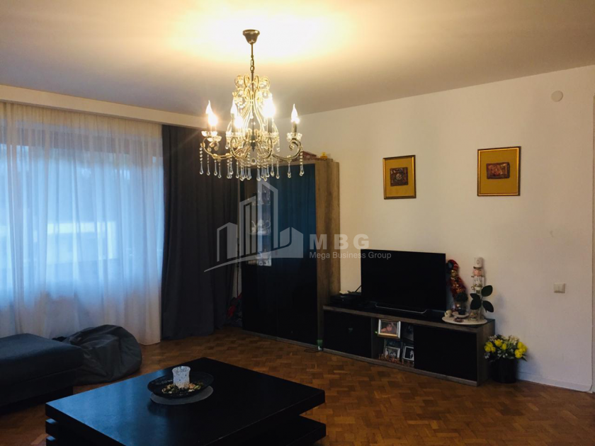 For Sale Flat, in Mtatsminda