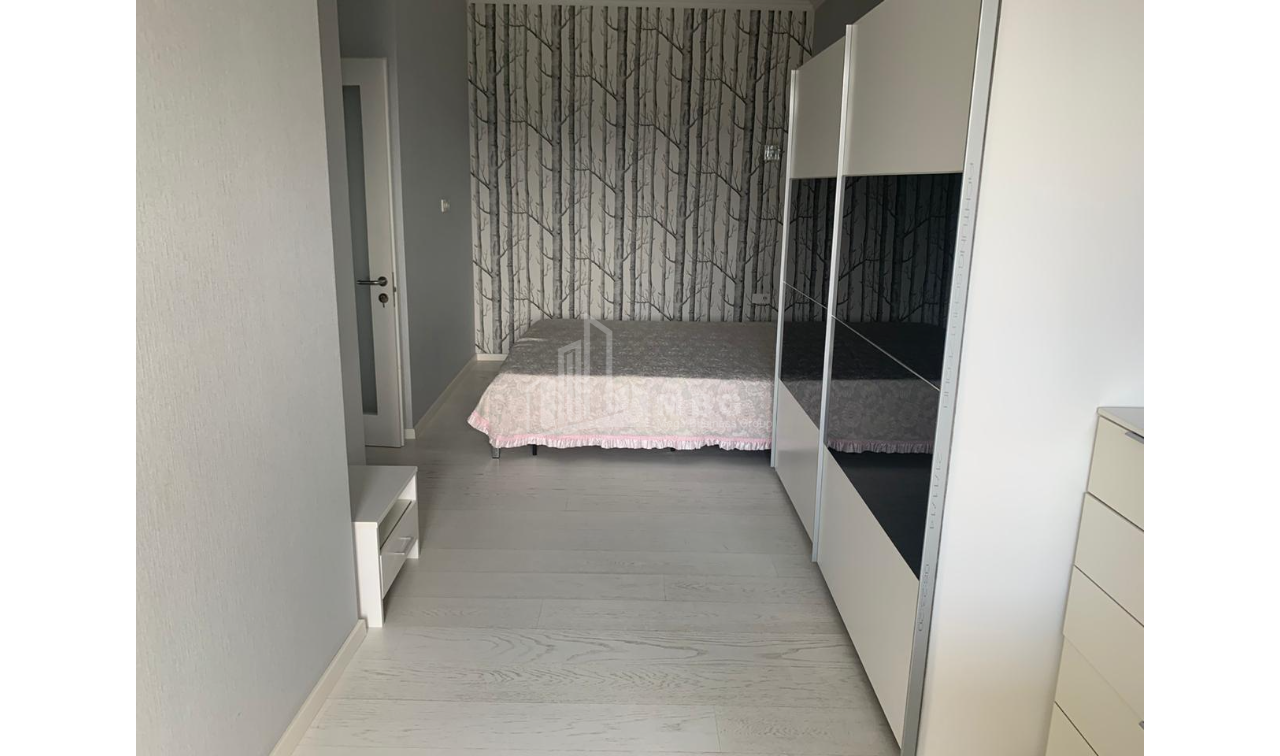 For Sale Flat, in Vake