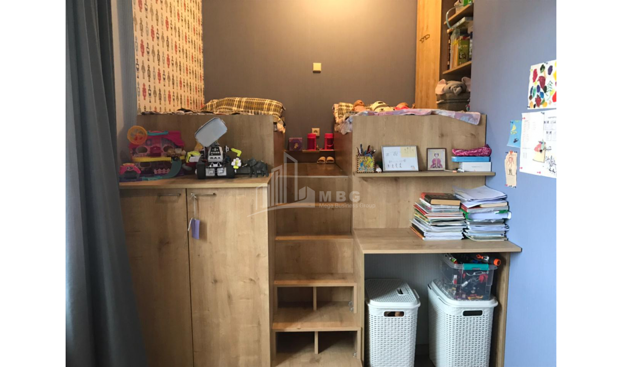 For Sale Flat, in Nutsubidze micro-districts (I-V)