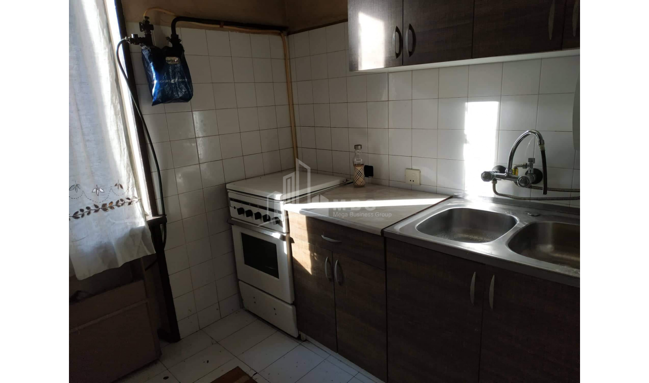 For Sale Flat, in Nutsubidze micro-districts (I-V)