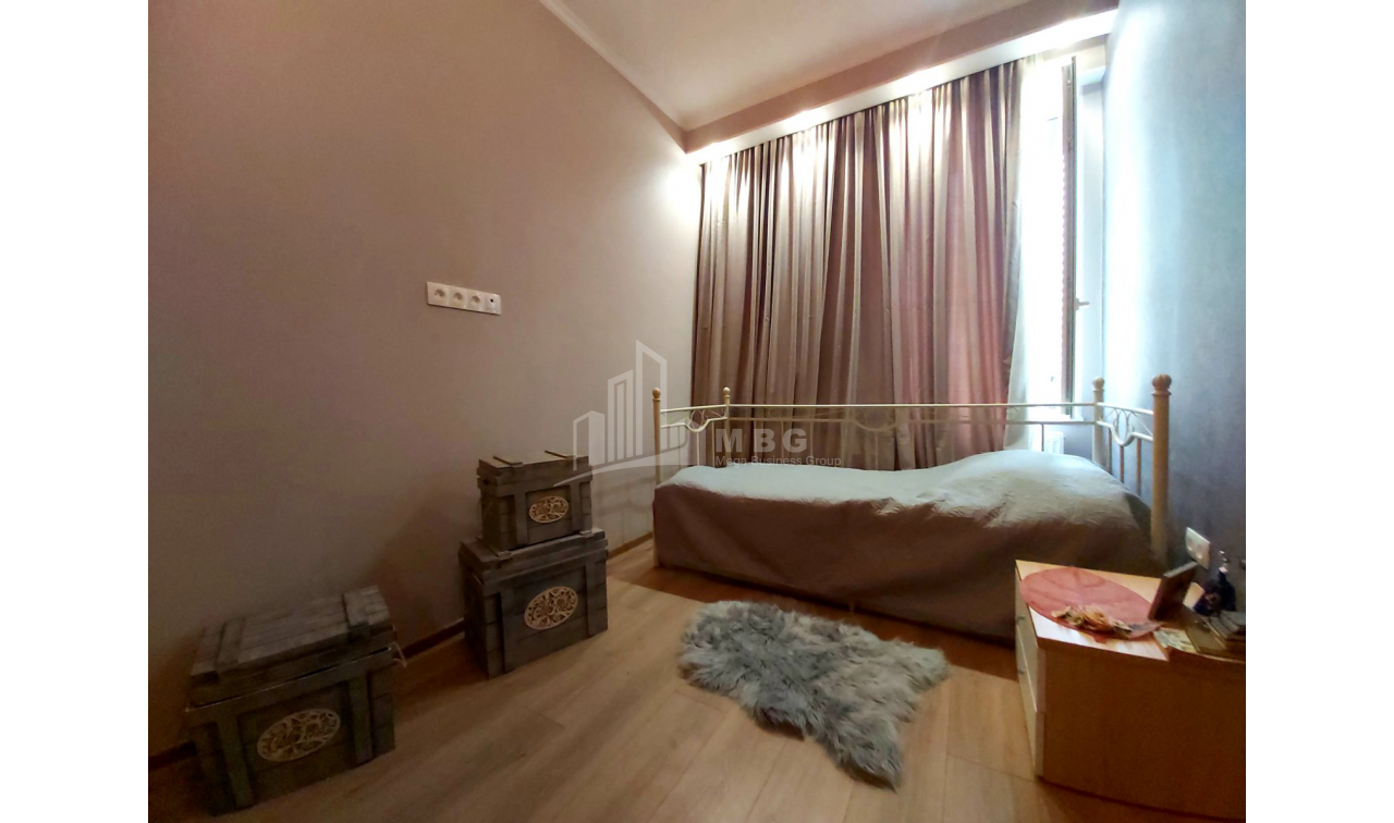 For Sale Flat, in Saburtalo