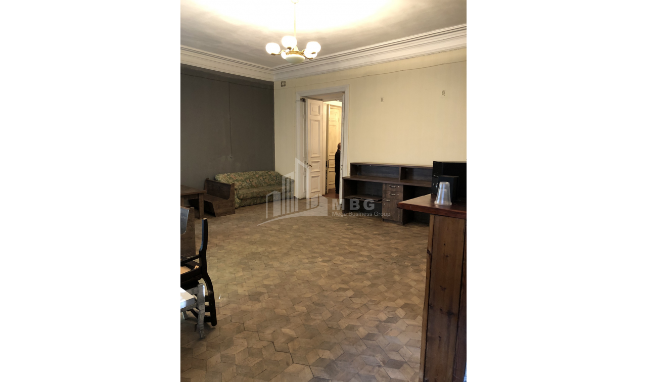 For Sale Flat, in Sololaki