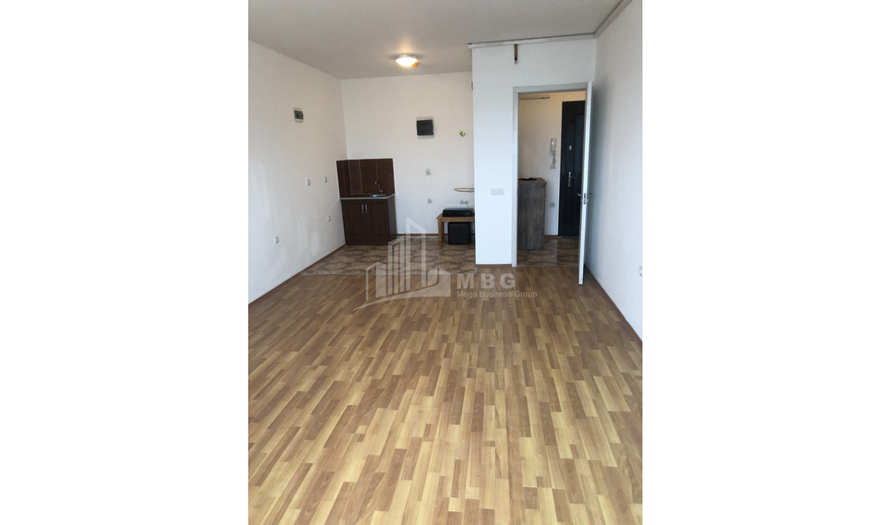 For Sale Flat, in Isani District