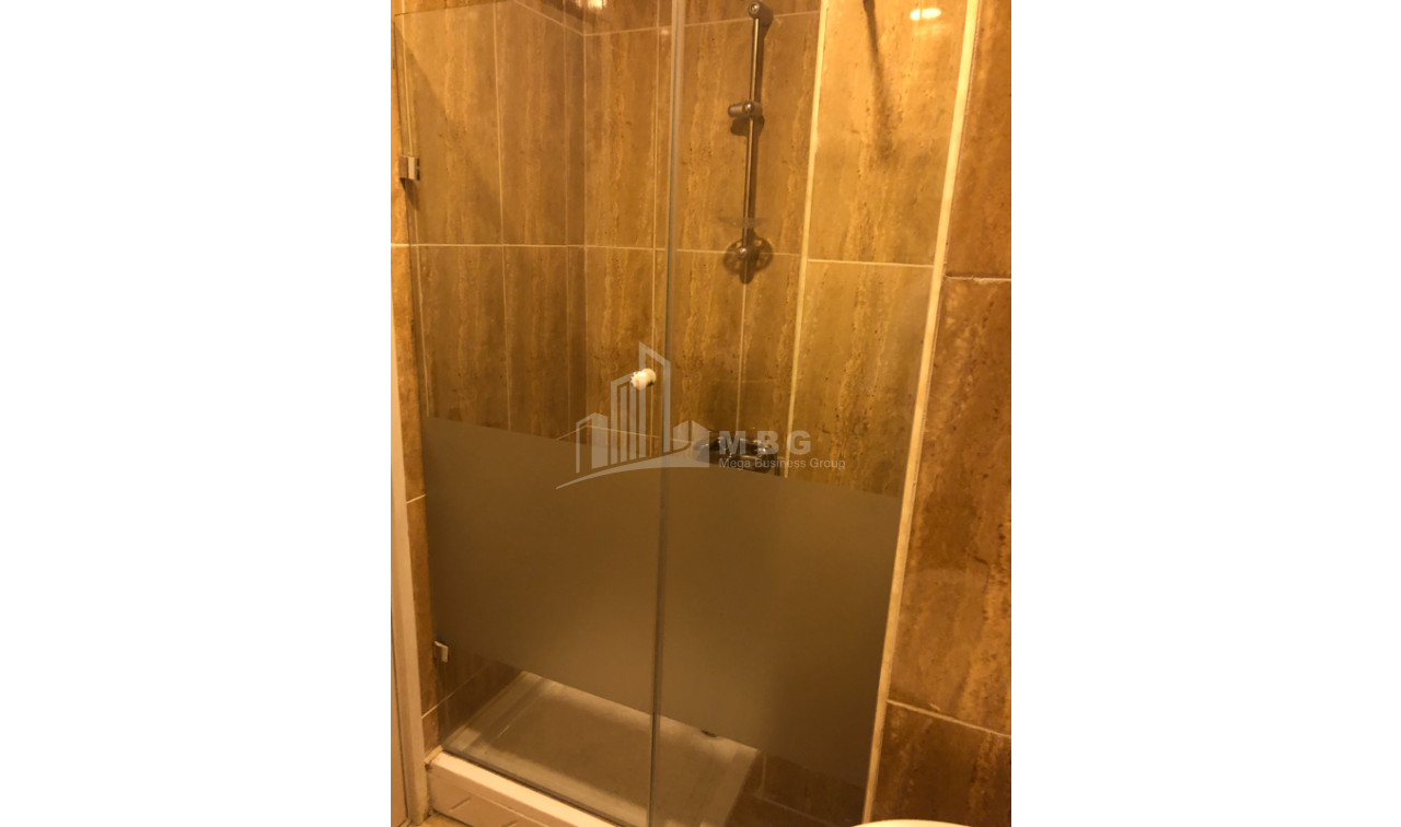 For Sale Flat, in Isani District