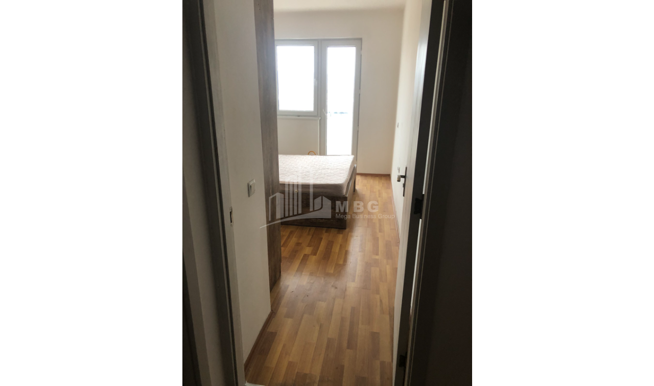 For Sale Flat, in Isani District