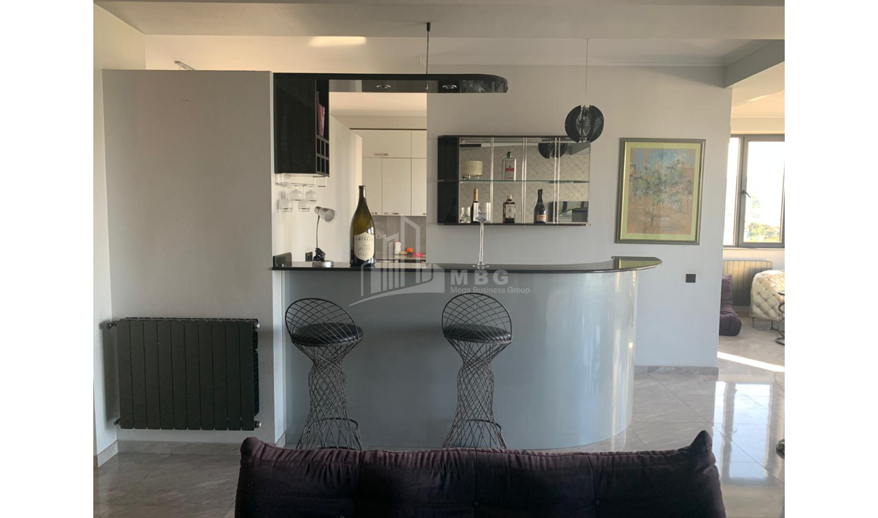 For Sale Flat, in Vake