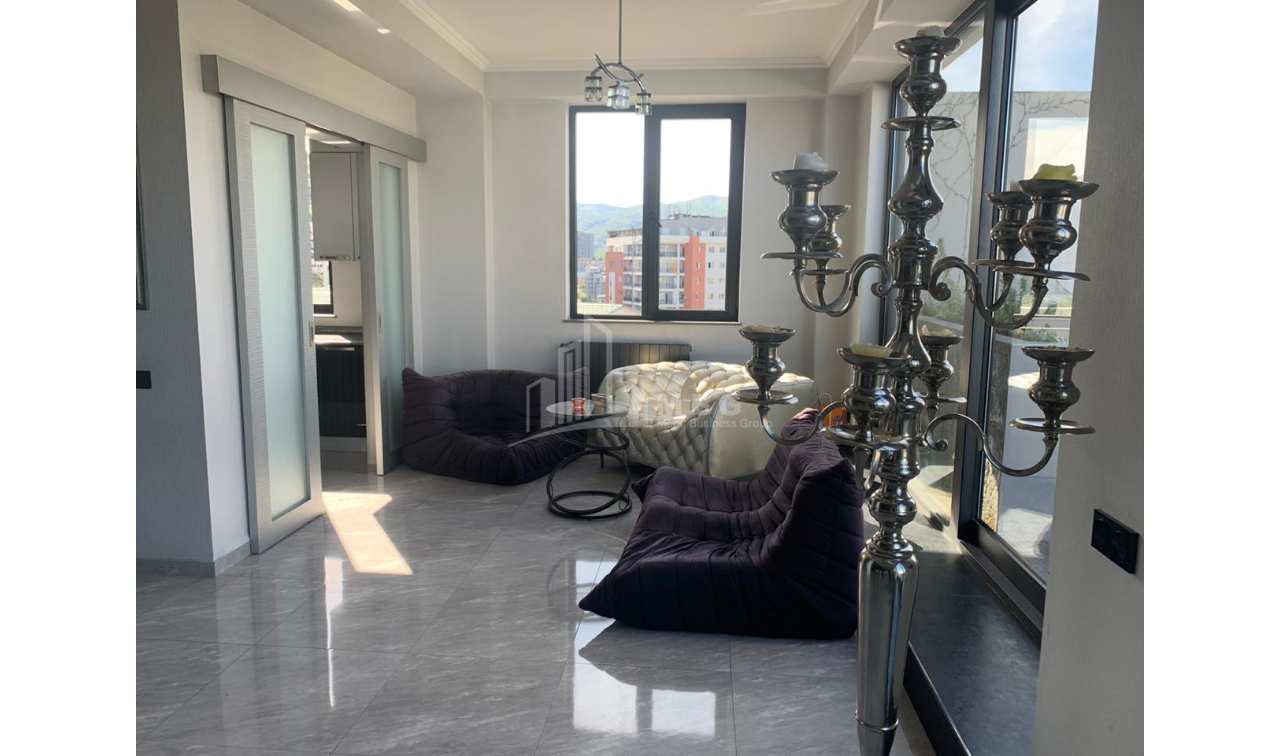 For Sale Flat, in Vake