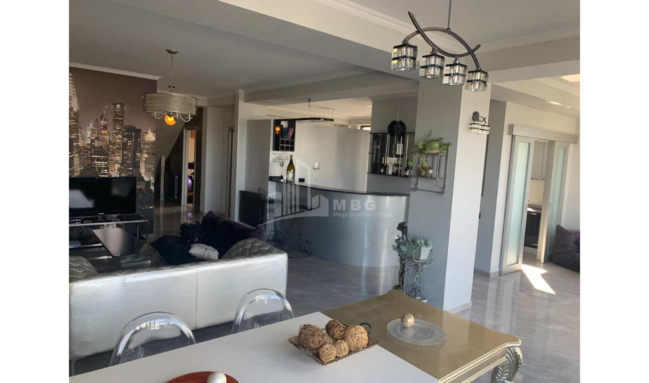 For Sale Flat, in Vake