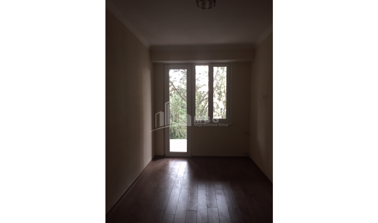 For Sale Flat, in Isani