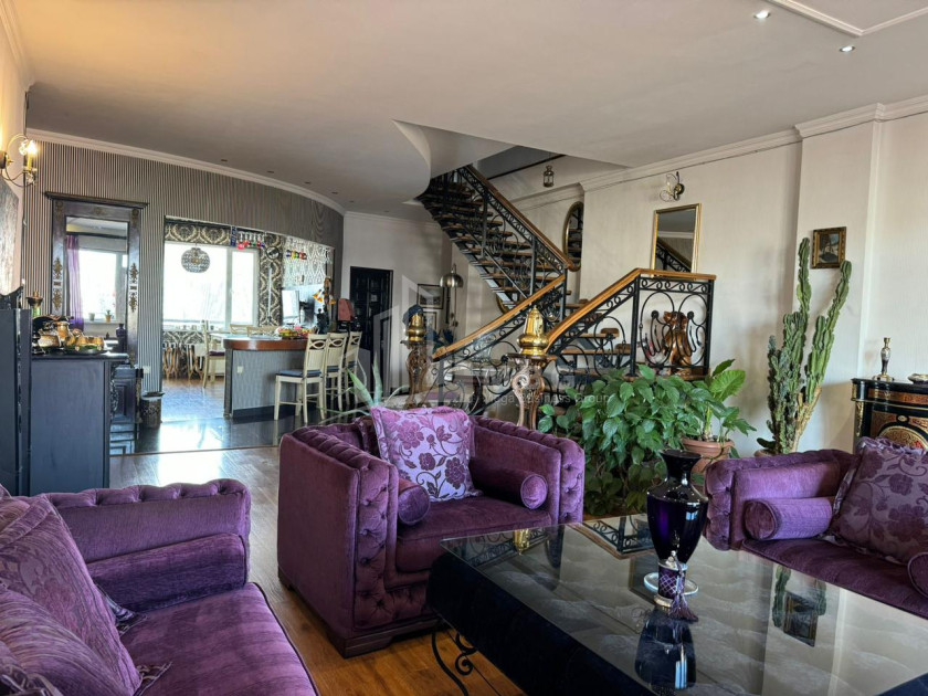 იყიდება ბინა, დიღმის მასივი