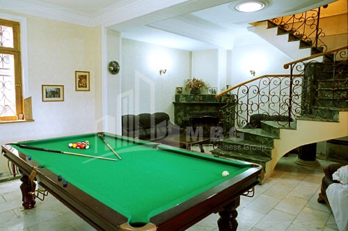 For Rent House - Villa, in Mtatsminda