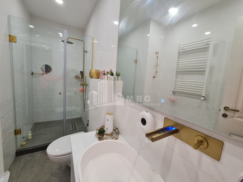 For Sale House - Villa, in Nutsubidze micro-districts (I-V)