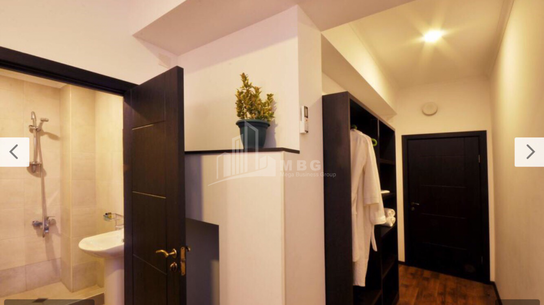 For Sale Building Commercial, in Isani