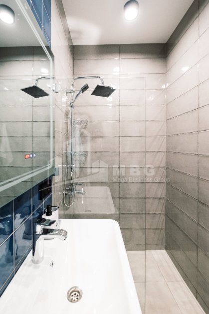 For Sale Flat, in Bagebi