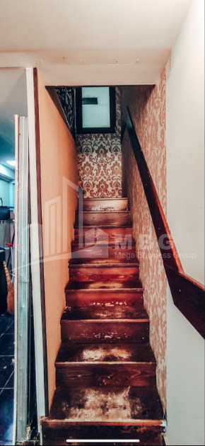 For Sale Витражный фасад Commercial, in Vake