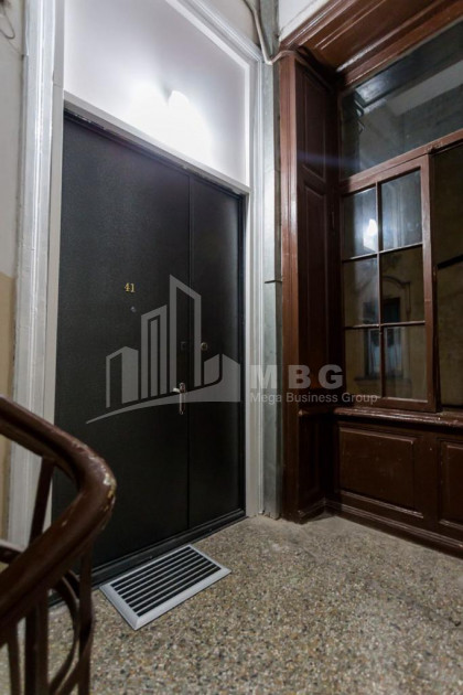 For Rent Flat, in Sololaki