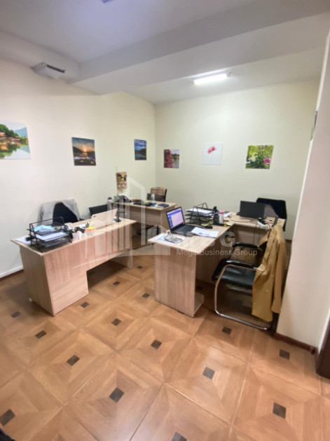 For Rent For office Commercial, in Saburtalo