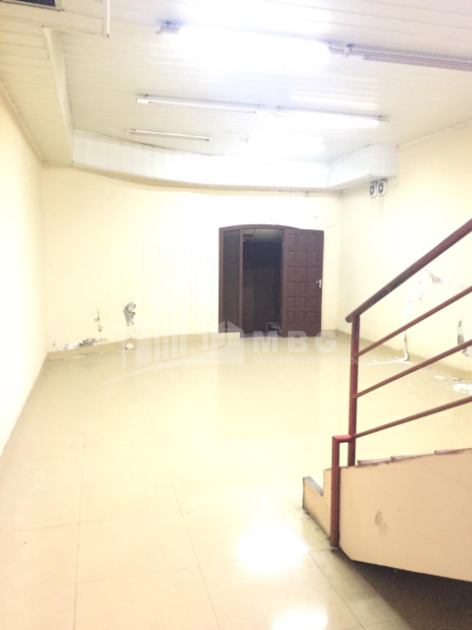 For Rent Витражный фасад Commercial, in Sololaki