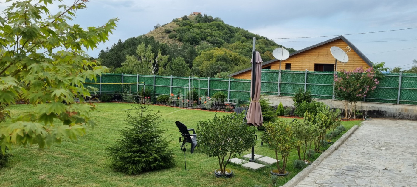 Продается Дом - Вилла В Коджори, Мтацминда Район