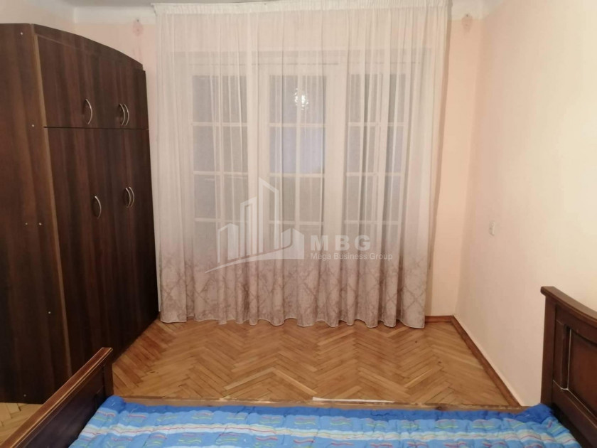 For Rent Flat, Surrounding area of metro Guramishvili, Nadzaladevi District, Tbilisi