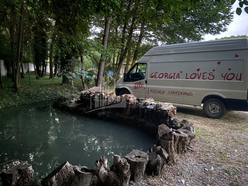 იყიდება ბიზნესი კომერციული ფართი თელავი კახეთი