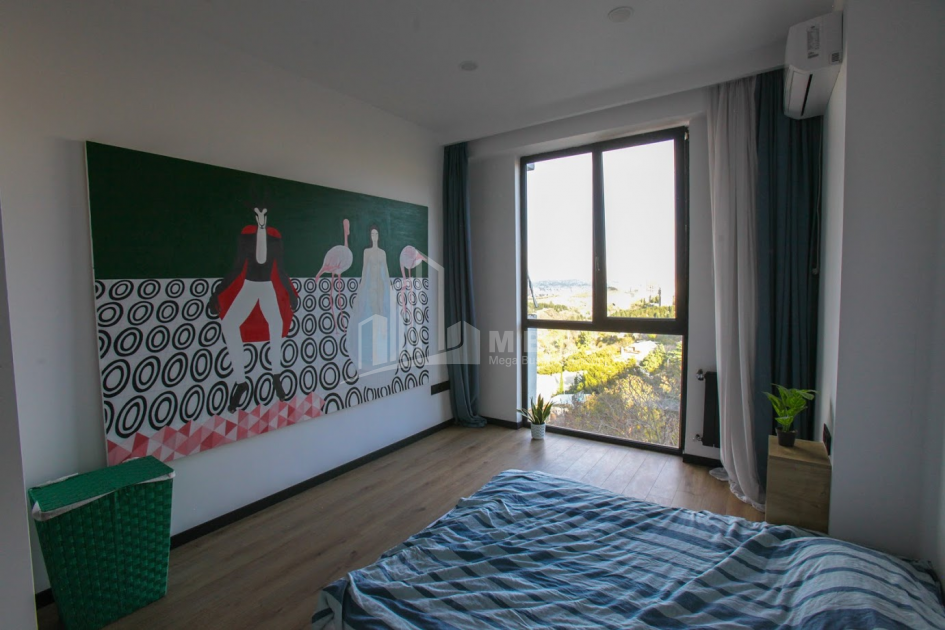 For Sale Flat, in Bagebi