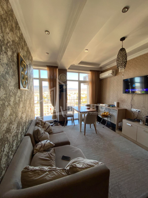 For Sale Flat, in Surrounding area of metro Guramishvili