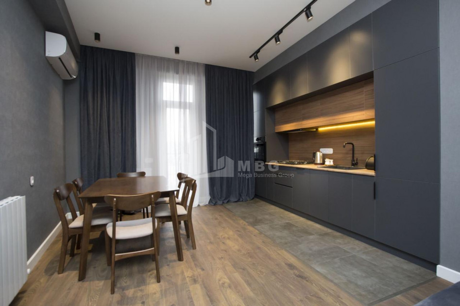 For Rent Flat, in Mtatsminda