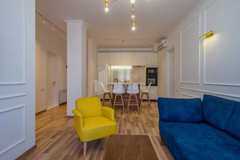 For Rent Flat, in Mtatsminda