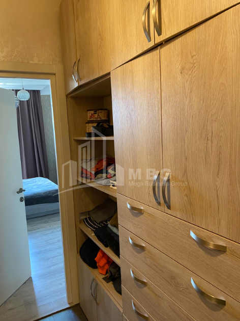 For Sale Flat, in Surrounding area of metro Guramishvili