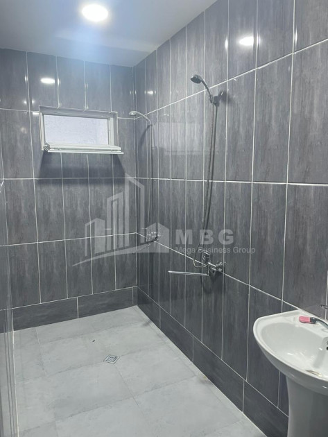 For Sale Refrigerator-freezer area Commercial In Ruisi, Kareli