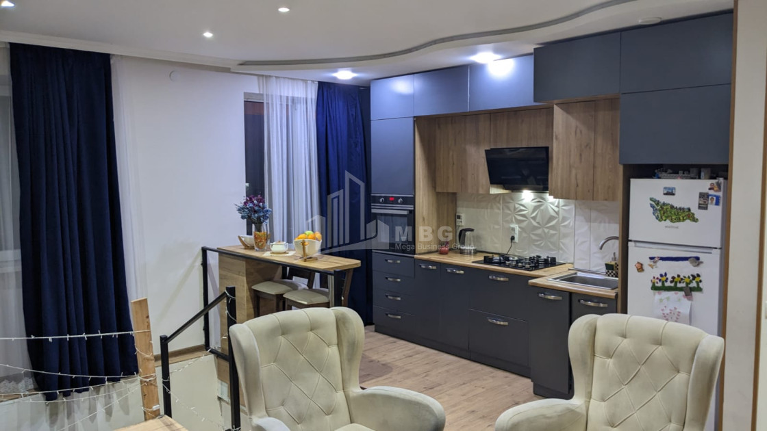 For Sale Flat, in Sanzona