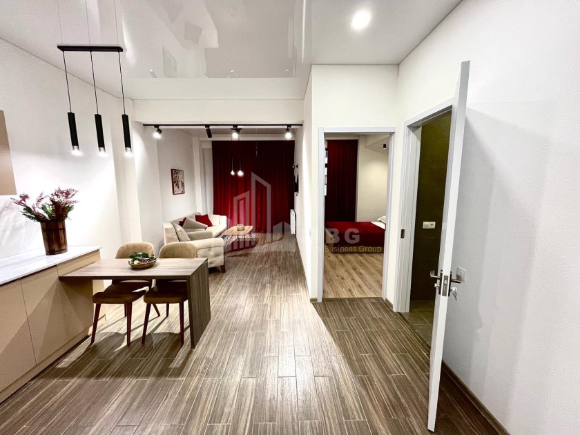 For Rent Flat, in Metromsheni