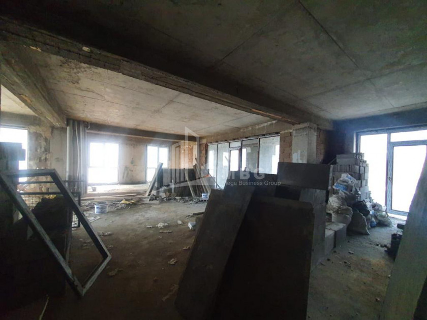 For Sale Flat, in Saburtalo