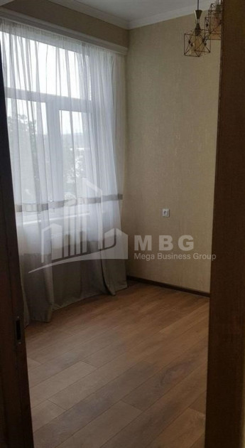 For Sale Flat, in Surrounding area of metro Guramishvili