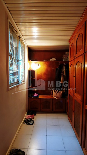 Продается Квартира, в Ваке