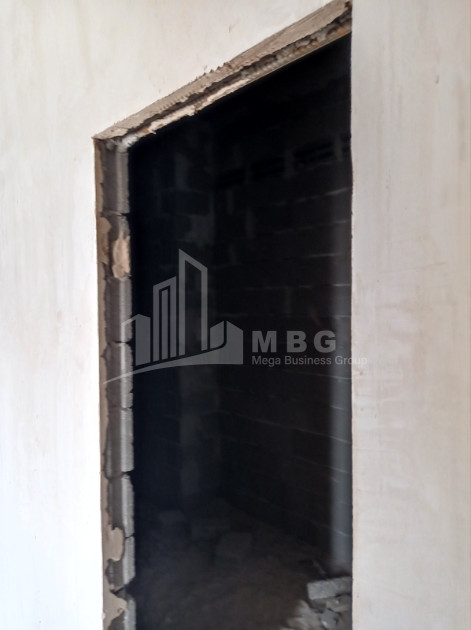 For Sale Flat, in Sanzona