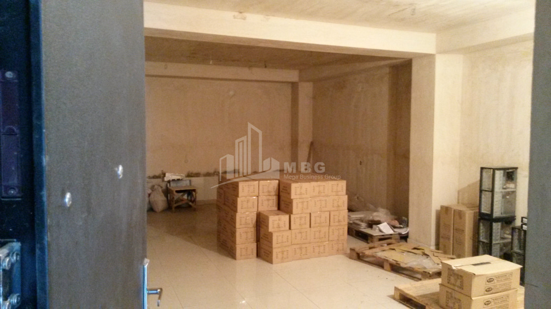 For Sale For office Commercial, in Digomi Massive