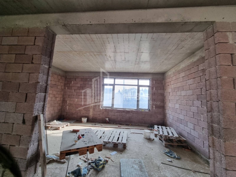 იყიდება სახლი - აგარაკი, დიღმის ჭალა